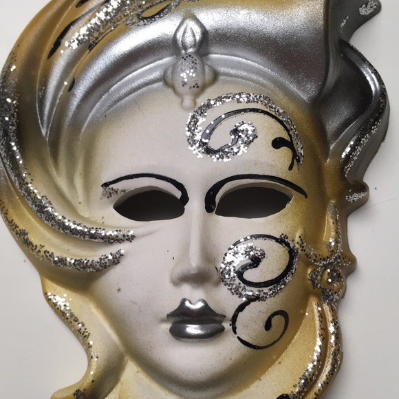 La Maschera Del Gsleone Hand Made Mask - Picture 5 of 8